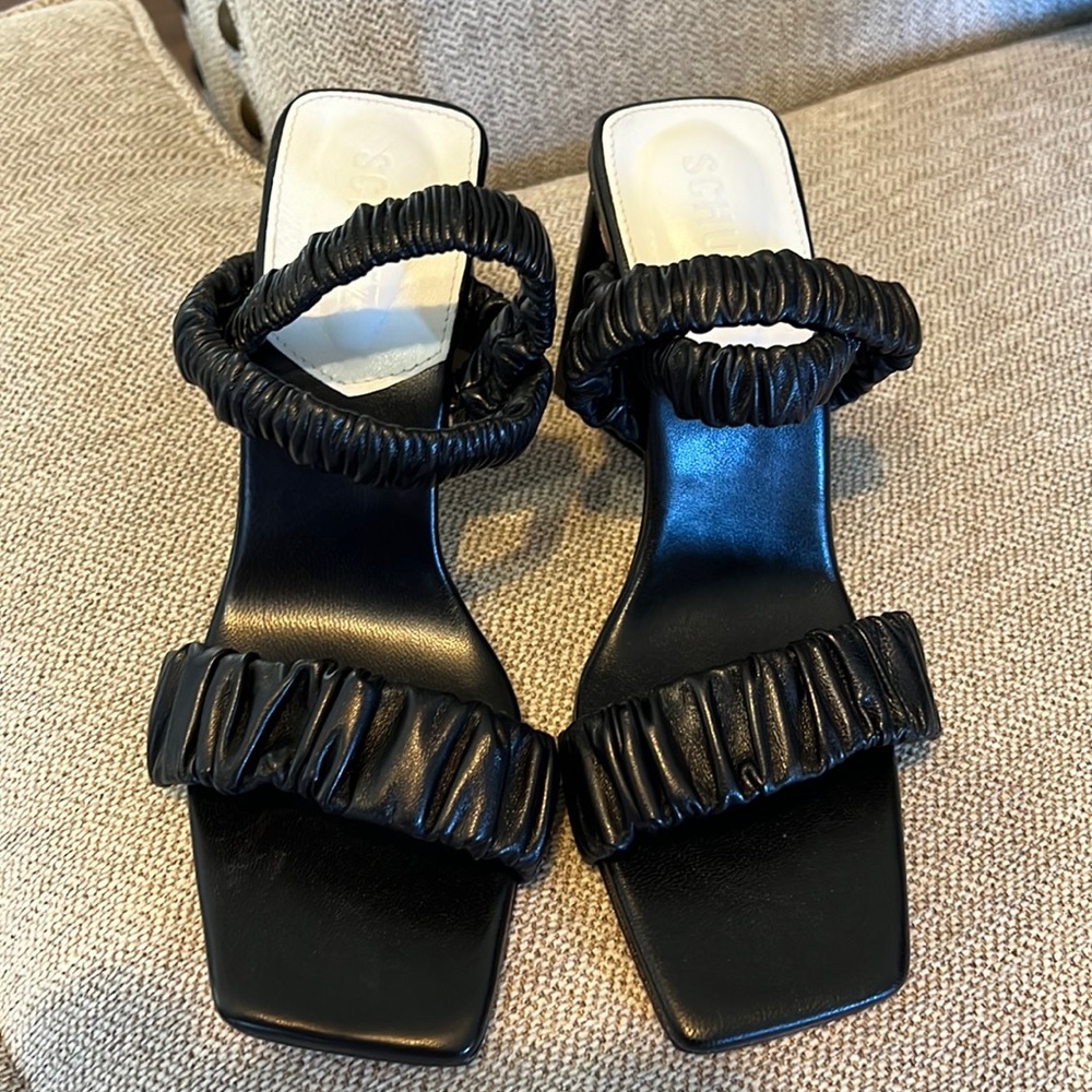 Leather SCHUTZ Black Heeled Sandal